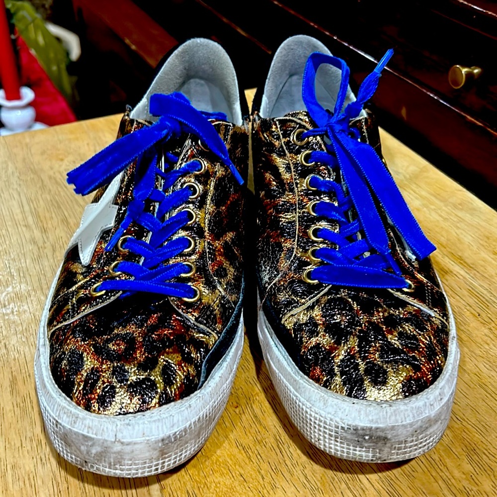 Authentic golden goose superstar